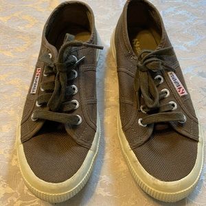 Superga brown lace up sneaker